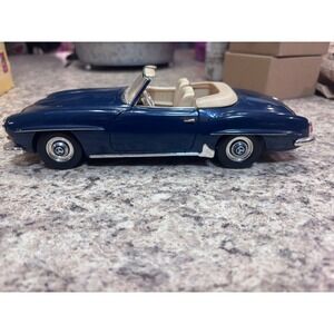 Ertl Mercedes-Benz 190SL Diecast Model Car 1/18 Scale Navy Blue Convertible